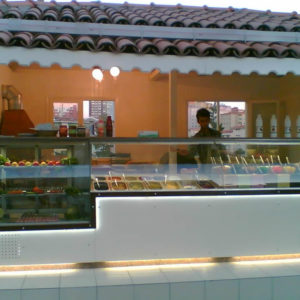 Cafe ve Restoran Teşhir Ünitesi